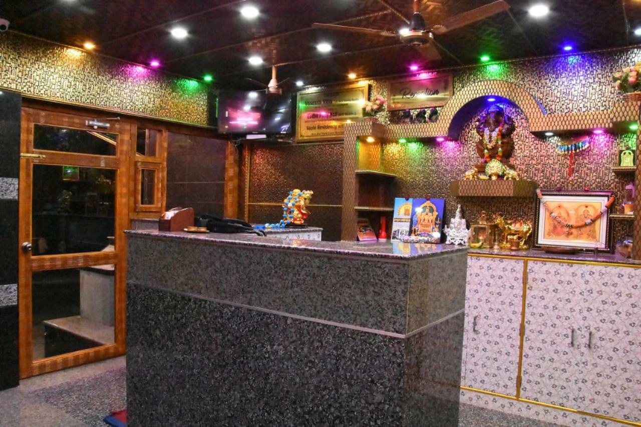 Gayathri Stay Kanchipuram Eksteriør billede
